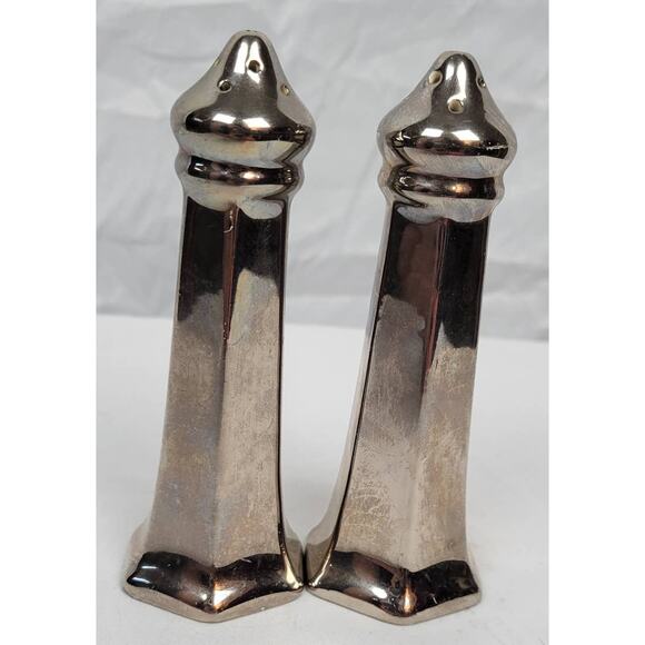 Vintage Silver Painted Ceramic Salt & Pepper Shakers Made in England - Picture 1 of 3